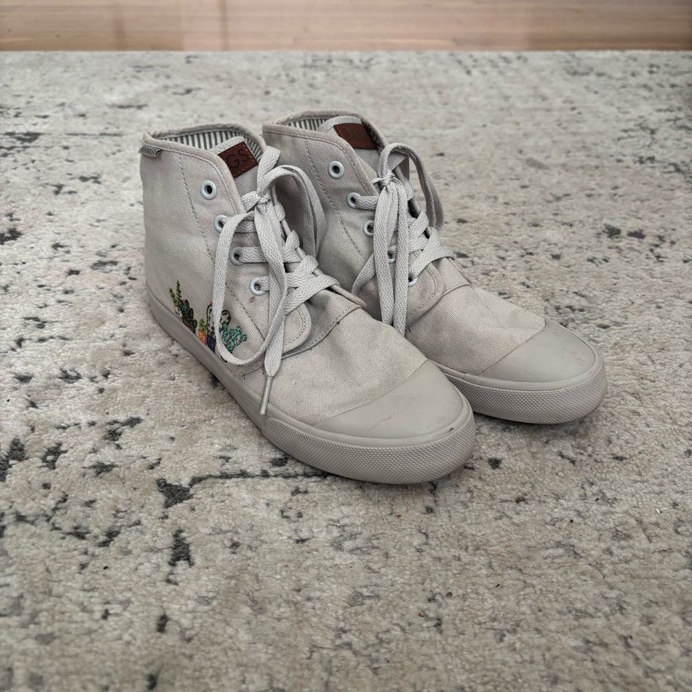 BANGS Size Women’s 7.5 High-Tops